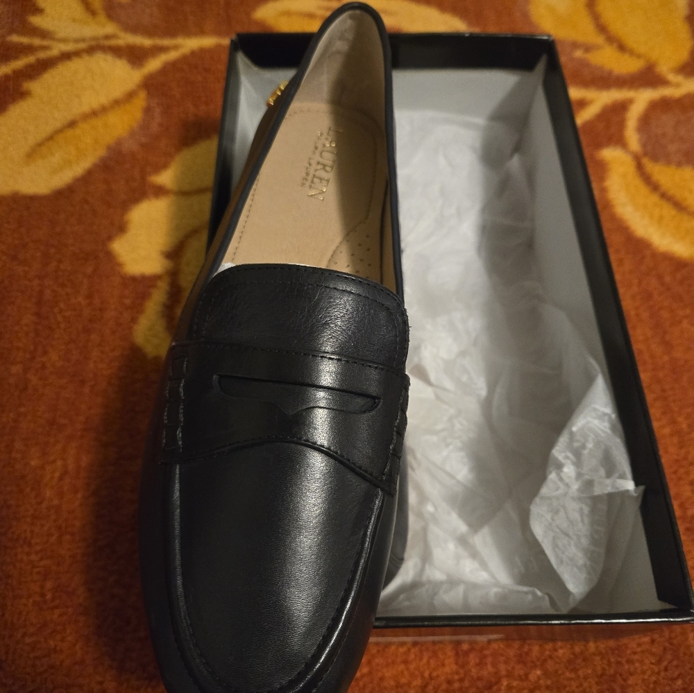 Lauren Ralph Lauren Classic Black Loafers - Picture 3 of 3